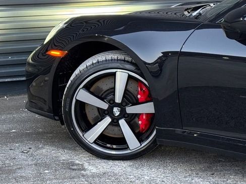 New 2026 Porsche 911 Carrera 4S image 12