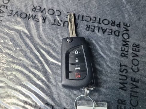 Used 2024 Toyota Corolla LE FWD image 24