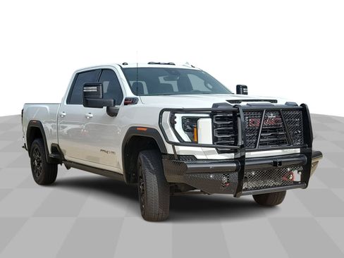 Used 2024 GMC Sierra 2500 AT4 w/ AT4 Premium Plus Package AWD/4WD image 2