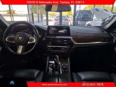 Used 2018 BMW M550i xDrive image 18