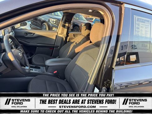 Used 2024 Ford Escape Active FWD image 14