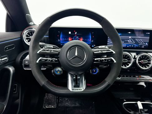 Used 2025 Mercedes-Benz CLA 45 AMG 4MATIC image 5