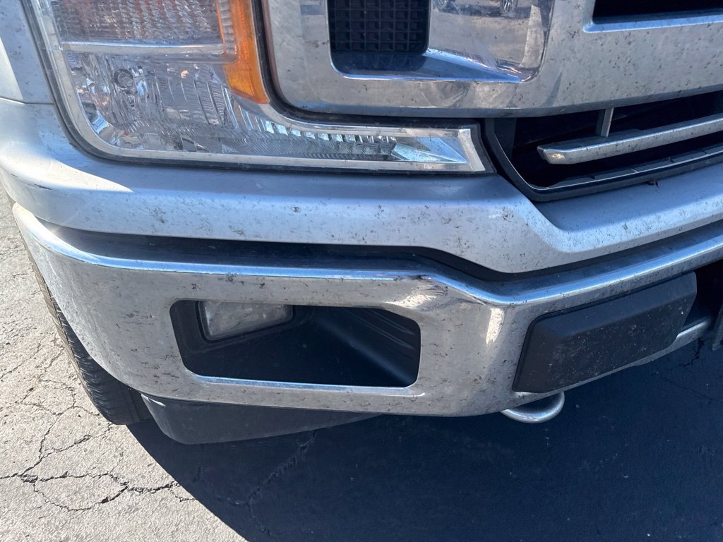 Used 2018 Ford F150 XLT w/ Equipment Group 302A Luxury AWD/4WD image 8
