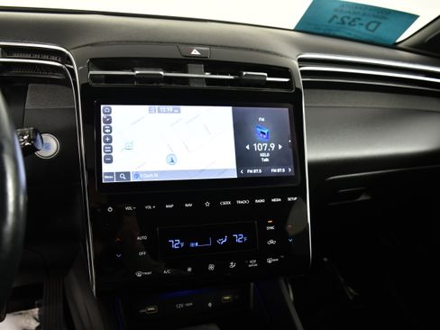 Used 2022 Hyundai Santa Cruz Limited AWD/4WD image 27