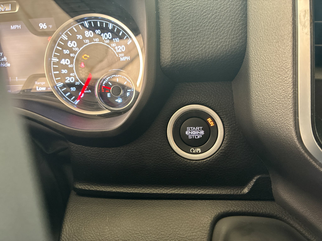 Used 2025 RAM 1500 Big Horn AWD/4WD image 22