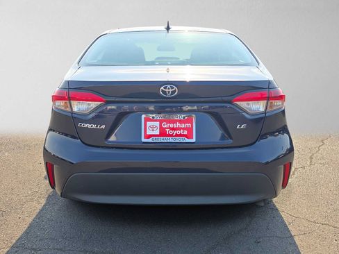 Used 2024 Toyota Corolla LE FWD image 5
