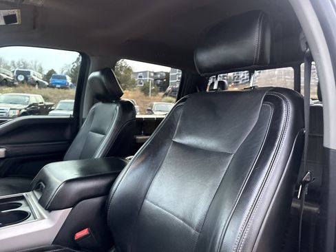 Certified 2018 Ford F350 Lariat w/ Chrome Package image 11