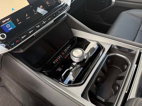 New 2026 Jeep Grand Wagoneer L Limited image 21