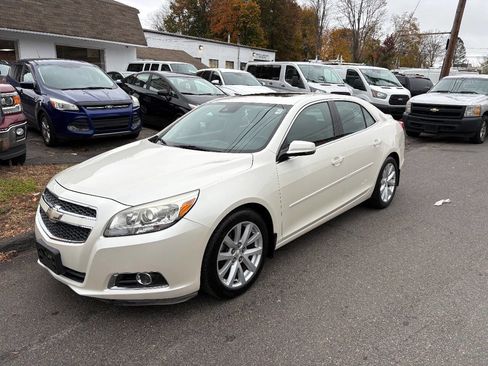 Used 2013 Chevrolet Malibu LT image 1
