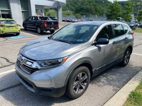 Used 2017 Honda CR-V LX image 2