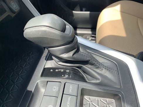 Certified 2025 Toyota RAV4 LE FWD image 25