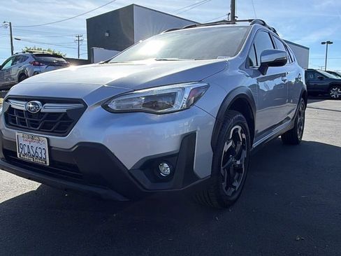 Used 2022 Subaru Crosstrek 2.5i Limited w/ Moonroof Package 2 image 9