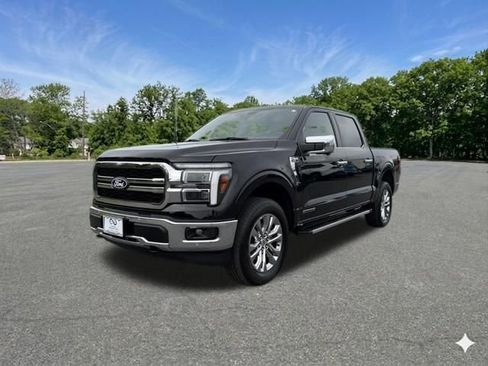 Used 2025 Ford F150 Lariat w/ Equipment Group 501A Mid AWD/4WD image 4