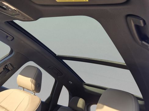 New 2025 Audi Q5 Premium Plus image 28