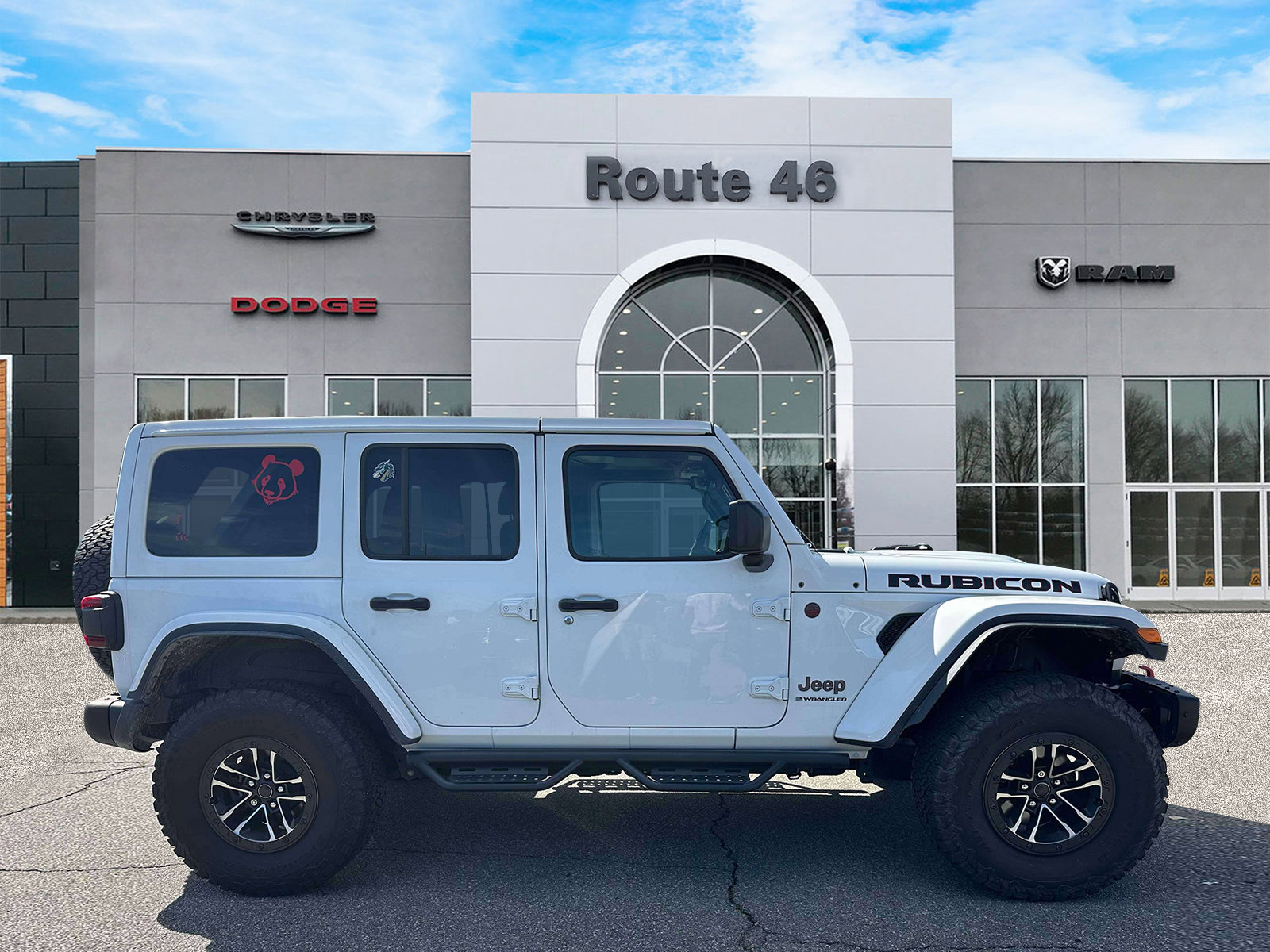 Used 2024 Jeep Wrangler Unlimited Rubicon AWD/4WD image 6