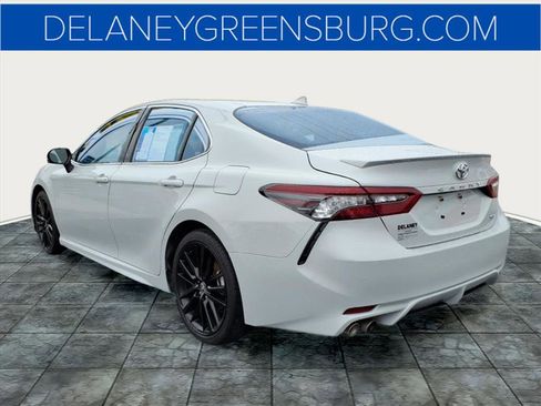 Used 2023 Toyota Camry XSE image 5