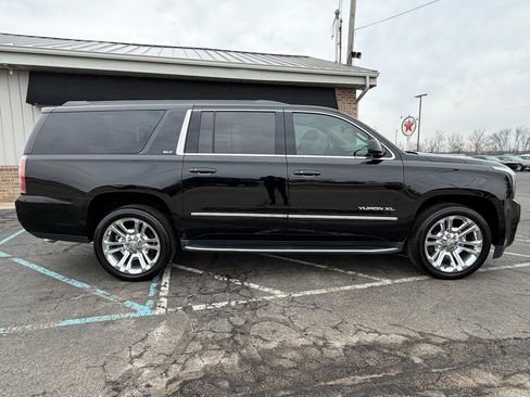 Used 2019 GMC Yukon XL SLT w/ Premium Edition image 6