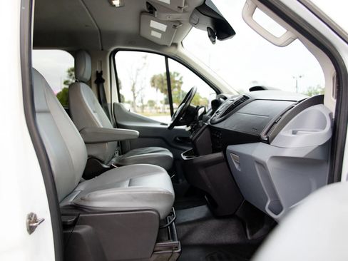 Used 2016 Ford Transit 350 XL image 35