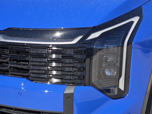 New 2026 Kia Sportage EX w/ EX Panorama Roof Package image 6