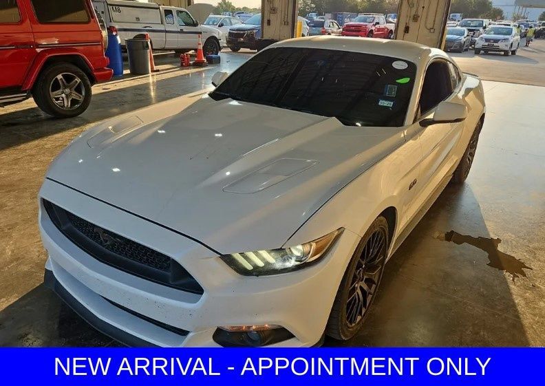 Used 2017 Ford Mustang GT Premium w/ GT Performance Package RWD image 1