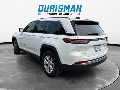 Used 2023 Jeep Grand Cherokee Limited AWD/4WD image 4