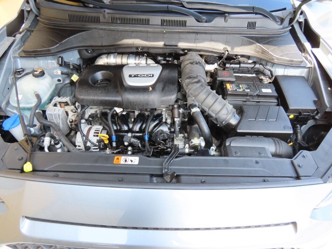 Used 2020 Hyundai Kona Limited AWD/4WD image 10