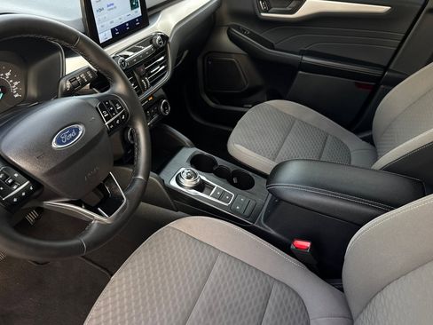 Certified 2022 Ford Escape SE w/ Convenience Package image 9