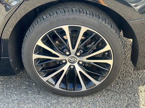 Used 2019 Toyota Camry SE image 10