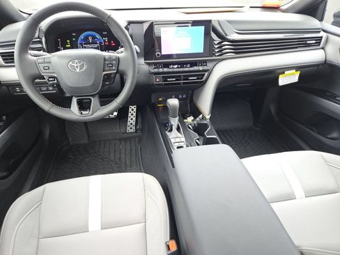 Certified 2026 Toyota Camry SE w/ Convenience Package FWD image 14