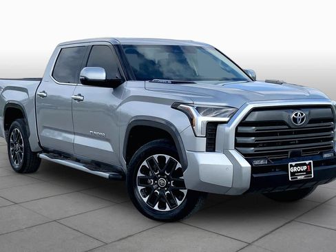 Used 2023 Toyota Tundra Limited w/ Power Package AWD/4WD image 3