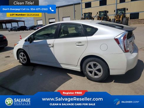 Used 2012 Toyota Prius Two FWD image 3