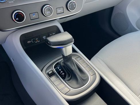 New 2026 Hyundai Kona SE AWD/4WD image 21