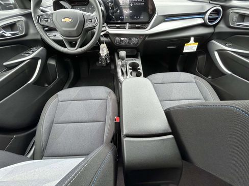 New 2026 Chevrolet Trax LS FWD image 12