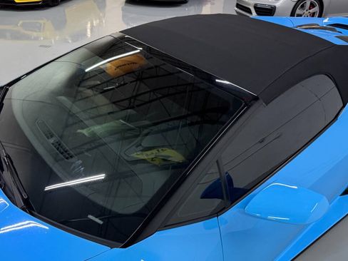 Used 2020 Lamborghini Huracan EVO RWD image 35