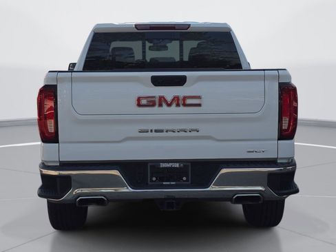 Used 2023 GMC Sierra 1500 SLT w/ SLT Premium Package AWD/4WD image 4