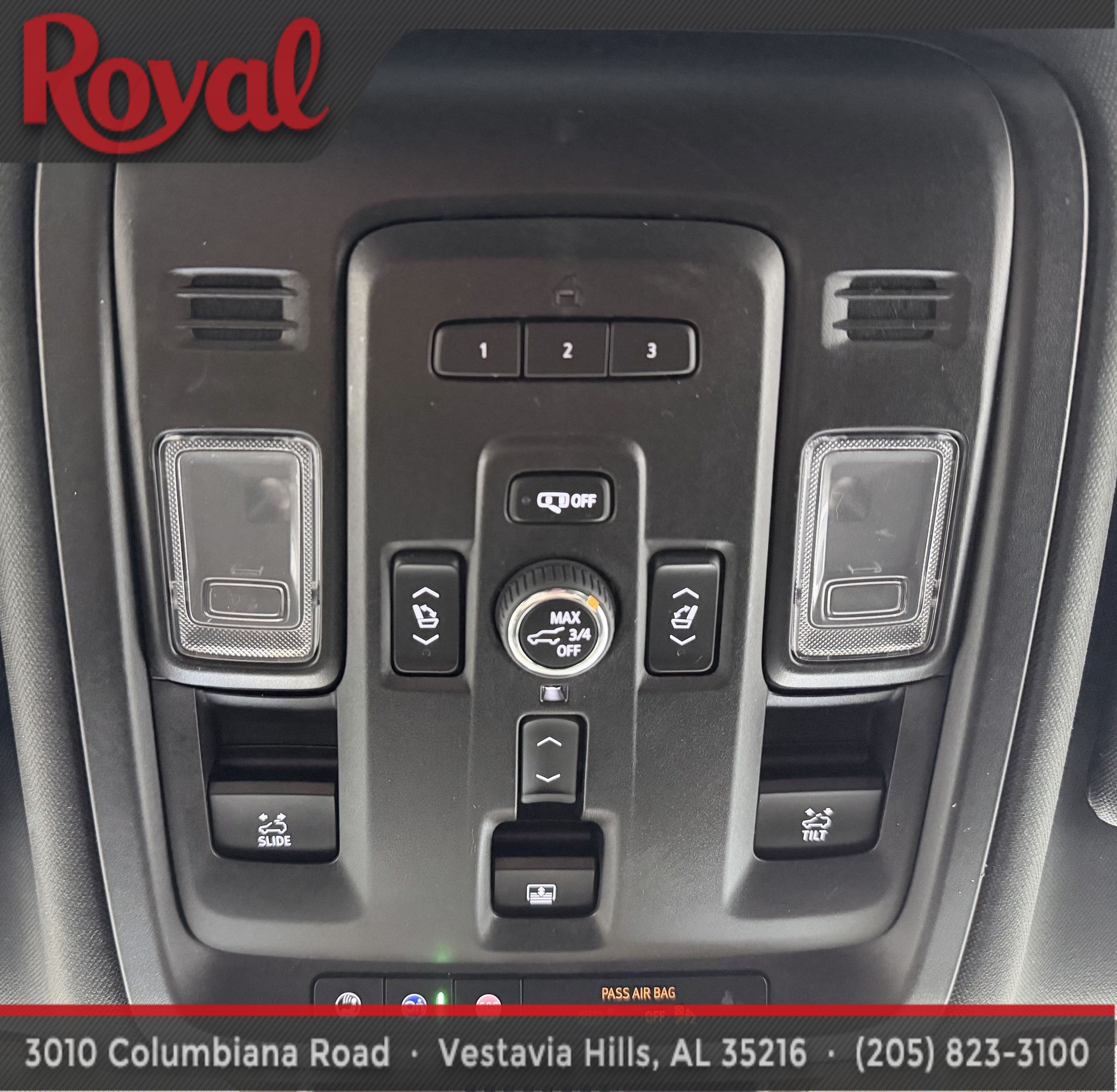 Used 2024 GMC Yukon XL Denali RWD image 29