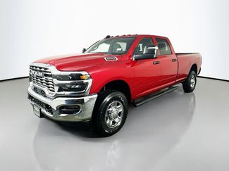 New 2026 RAM 2500 Tradesman AWD/4WD video 3
