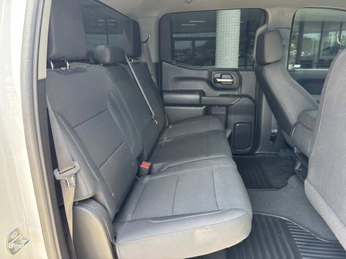 Used 2024 GMC Sierra 1500 Pro w/ Graphite Edition AWD/4WD image 9