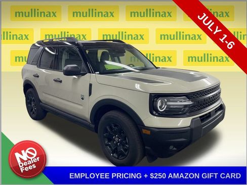 New 2025 Ford Bronco Sport Big Bend w/ Convenience Package AWD/4WD image 1