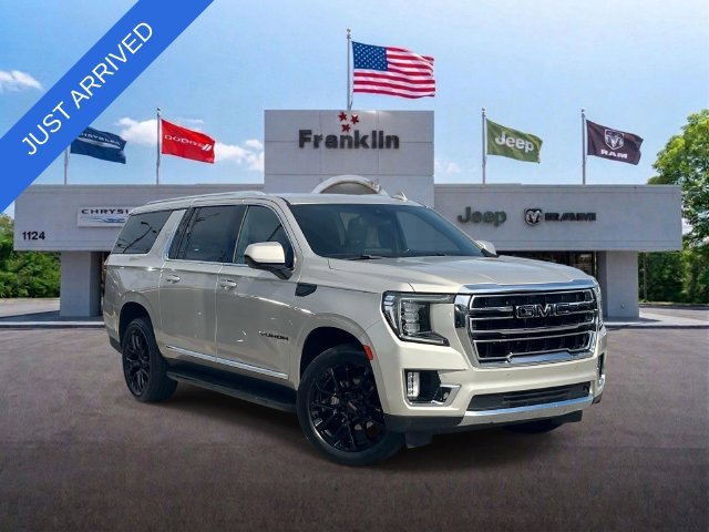Used 2023 GMC Yukon XL SLT RWD image 1