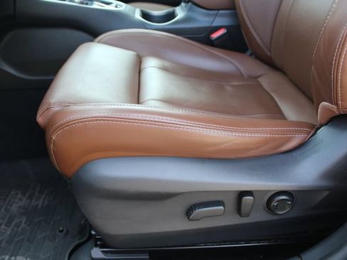 Used 2020 Subaru Outback Touring AWD/4WD image 47