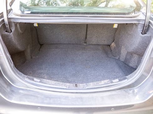 Used 2018 Ford Fusion Titanium image 35