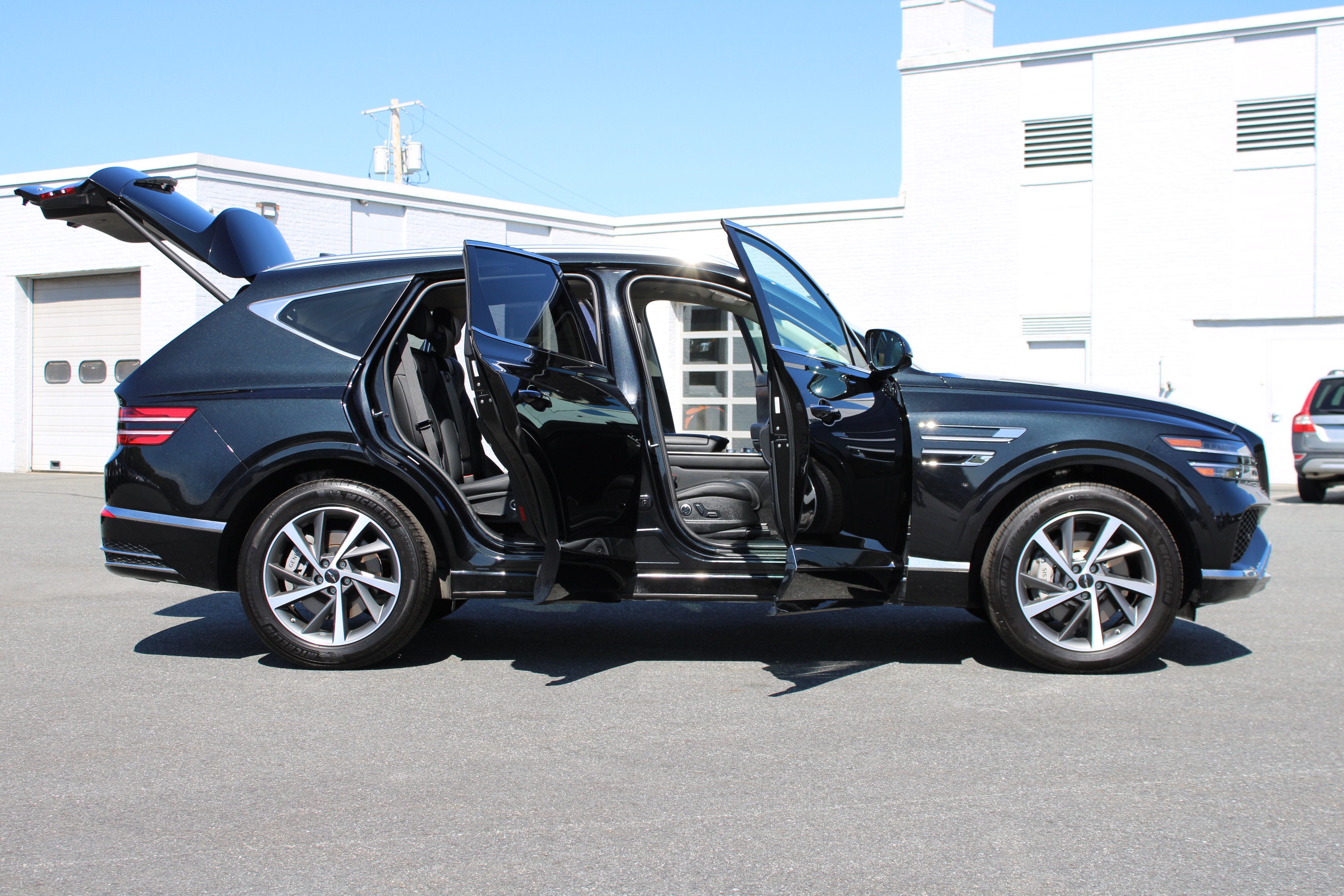 Used 2025 Genesis GV80 2.5T Select AWD/4WD image 15