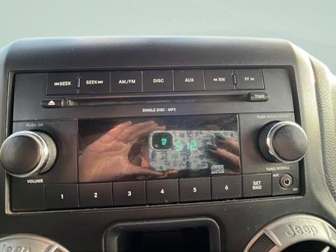 Used 2011 Jeep Wrangler Sport image 14