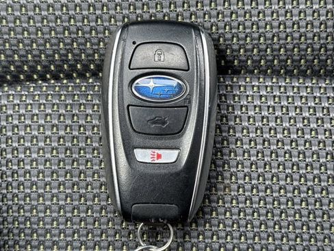 Used 2024 Subaru Crosstrek 2.0i Premium image 24