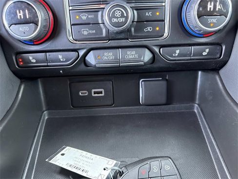 Used 2022 Chevrolet Tahoe RST w/ Luxury Package image 25