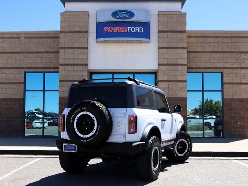 Certified 2023 Ford Bronco Badlands w/ Sasquatch Package AWD/4WD image 6