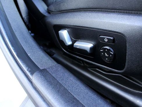 Used 2020 BMW M340i xDrive w/ Premium Package image 26