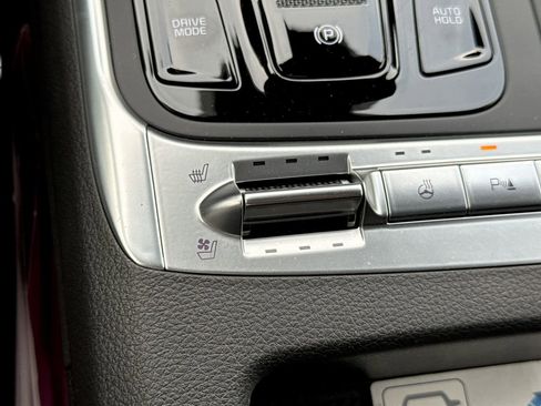 Used 2025 Kia Carnival SX Prestige FWD image 31