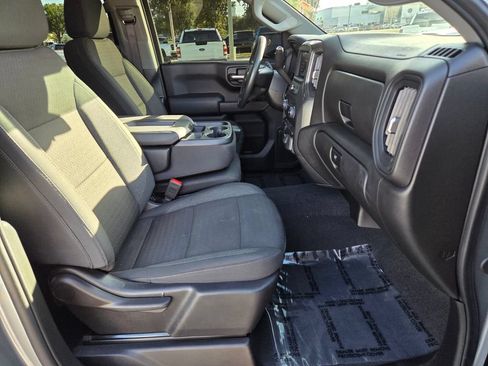 Used 2025 Chevrolet Silverado 1500 Custom AWD/4WD image 16